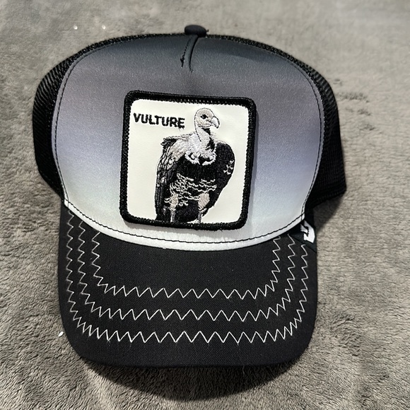 GOORIN BROS. BACK OFF BUZZARD TRUCKER HAT - Picture 5 of 6